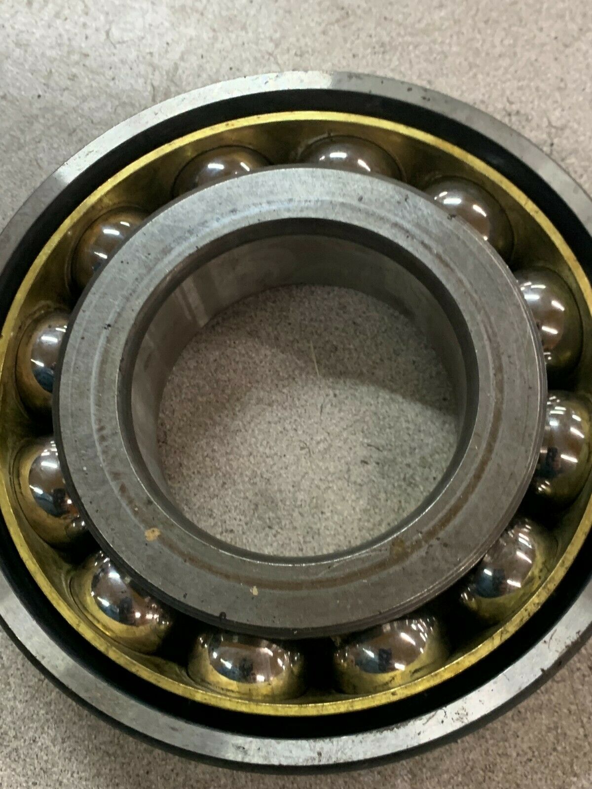 NEW NO BOX SKF ANGUALR CONTACT ROLLER BEARING 7314 BG