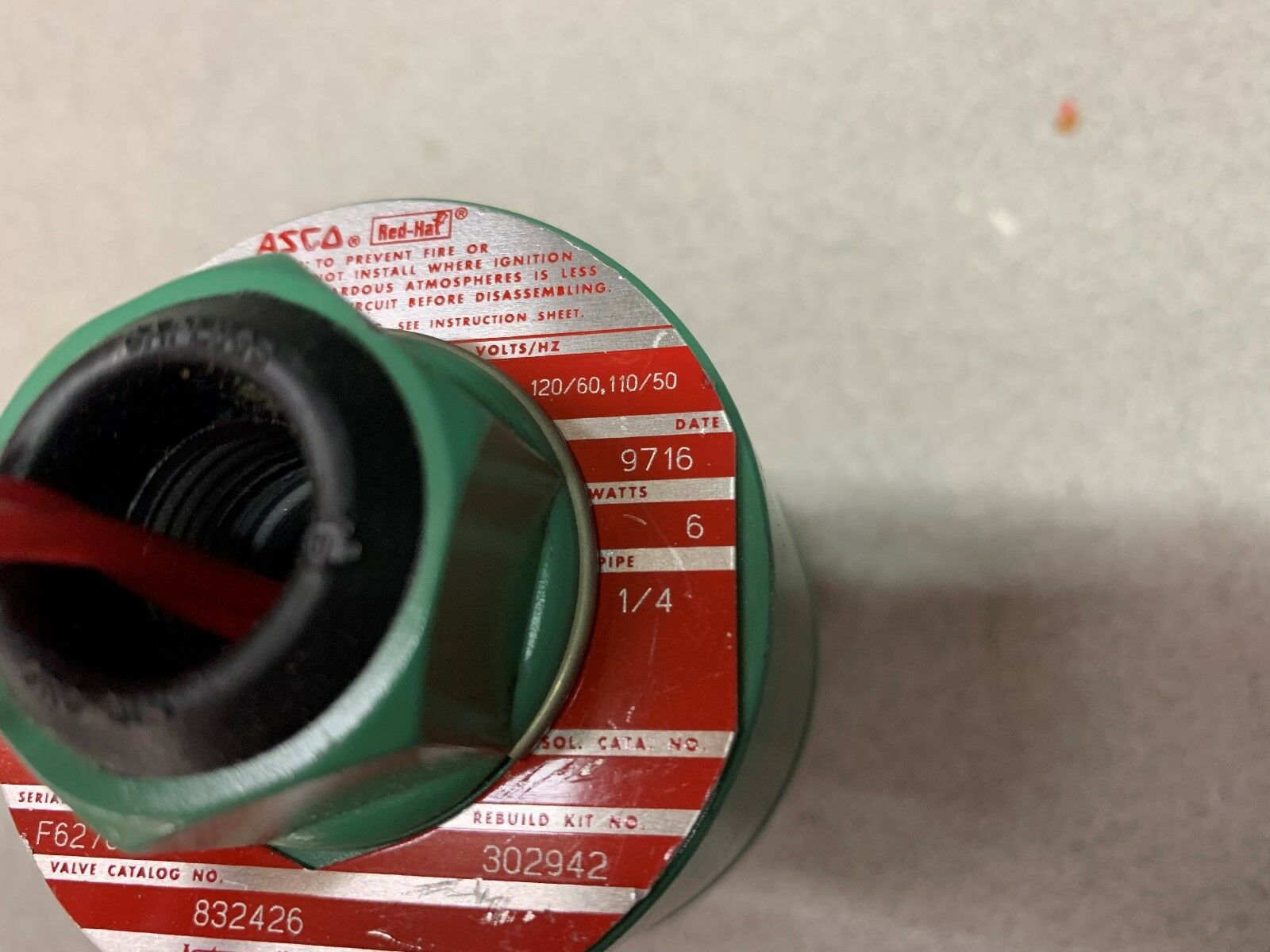 NEW NO BOX ASCO VALVE 832426