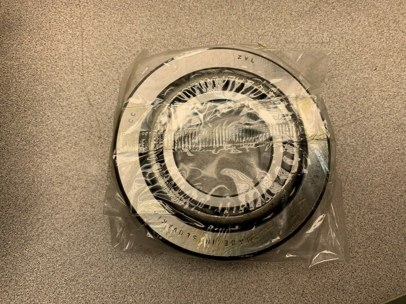 NEW IN BOX ZVL BEARING ZVL31309A