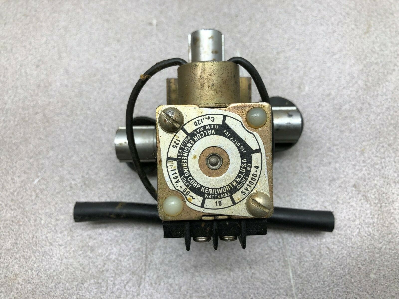 USED VALCOR 115 VAC 125 PSI SOLENOID VALVE SV1000-4