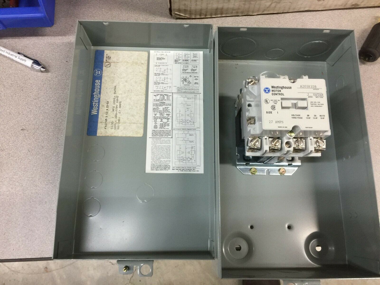 NEW IN BOX WESTINGHOUSE 208-220VAC 27AMPS SIZE 1 CONTACTOR AND ENCLOSURE A201S1D