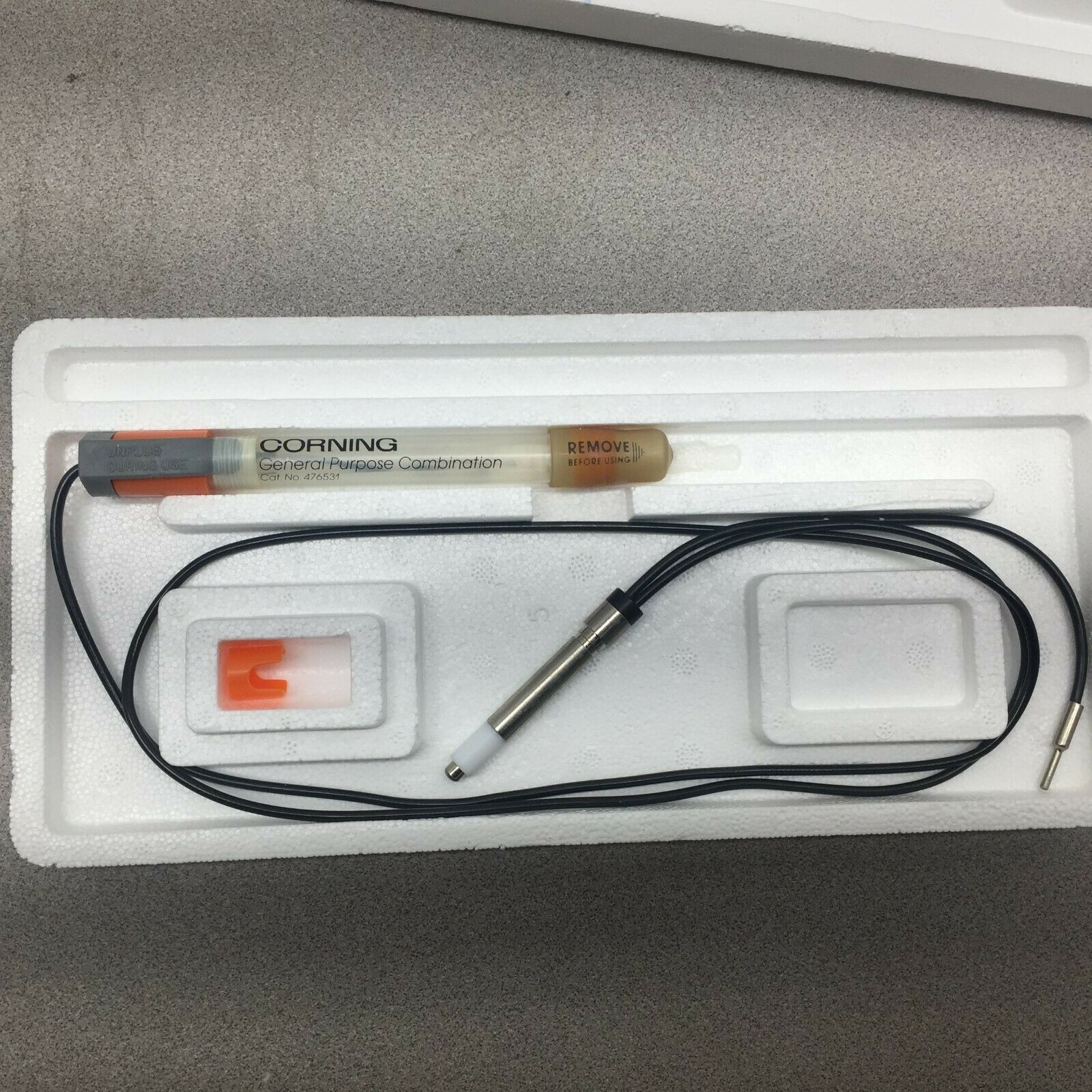 NEW IN BOX CORNING GENERAL PURPOSE COMBINATION ELECTRODE 476531