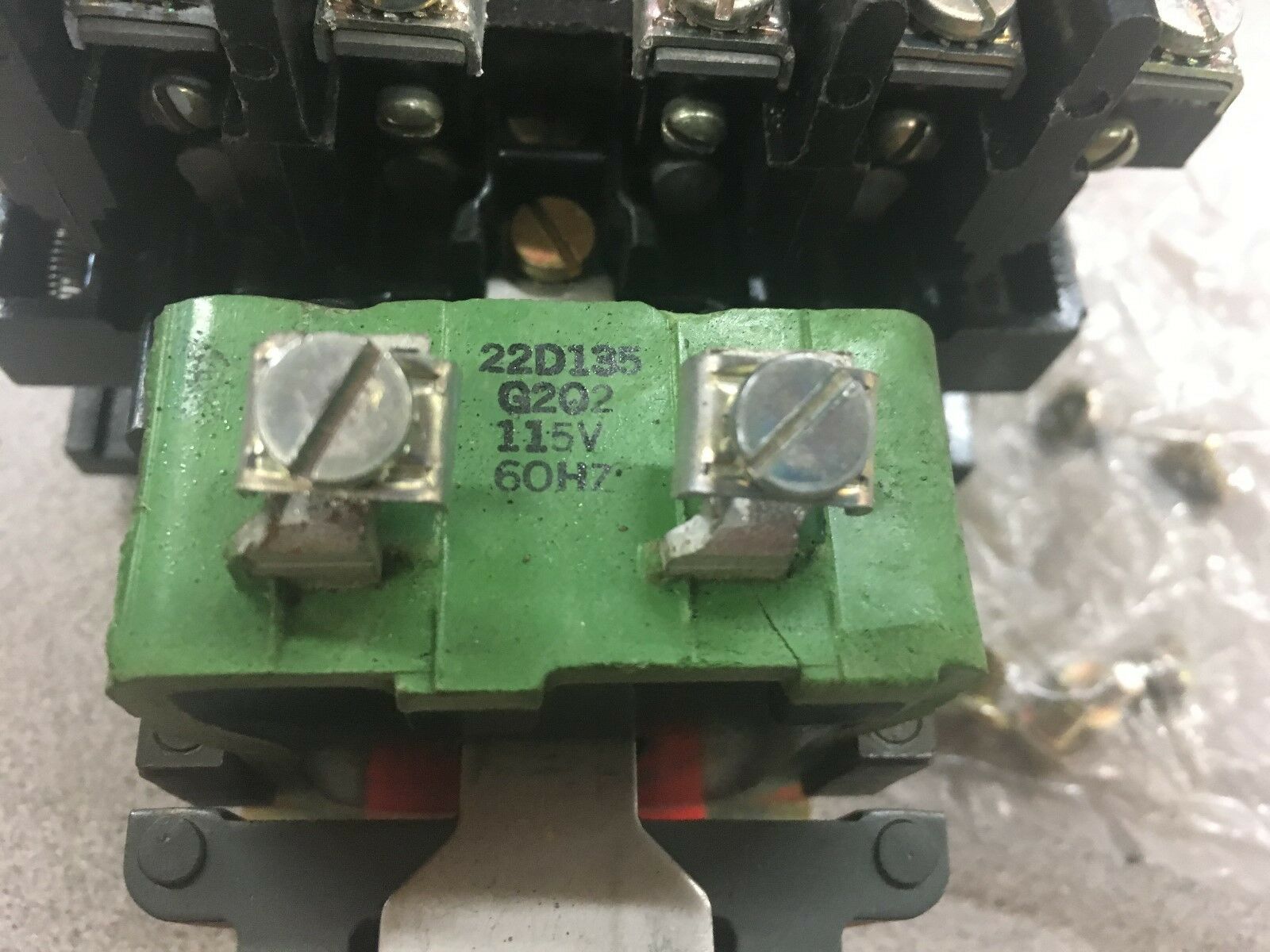 NEW NO BOX GENERAL ELECTRIC RELAY CR2810A14EV