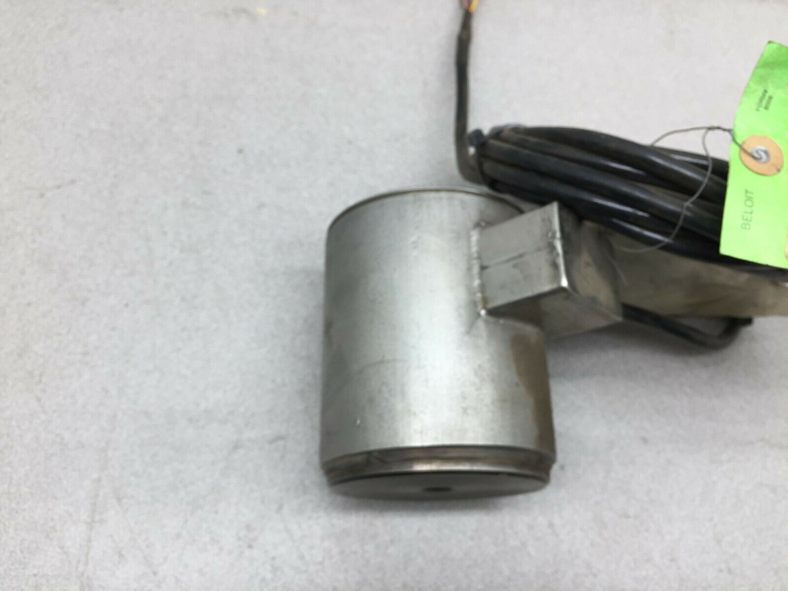 NEW NO BOX REVERE TRANSDUCERS INC CAPACITY 3K 3.0MV/V LOAD CELL 963C-D3-3K-15AA