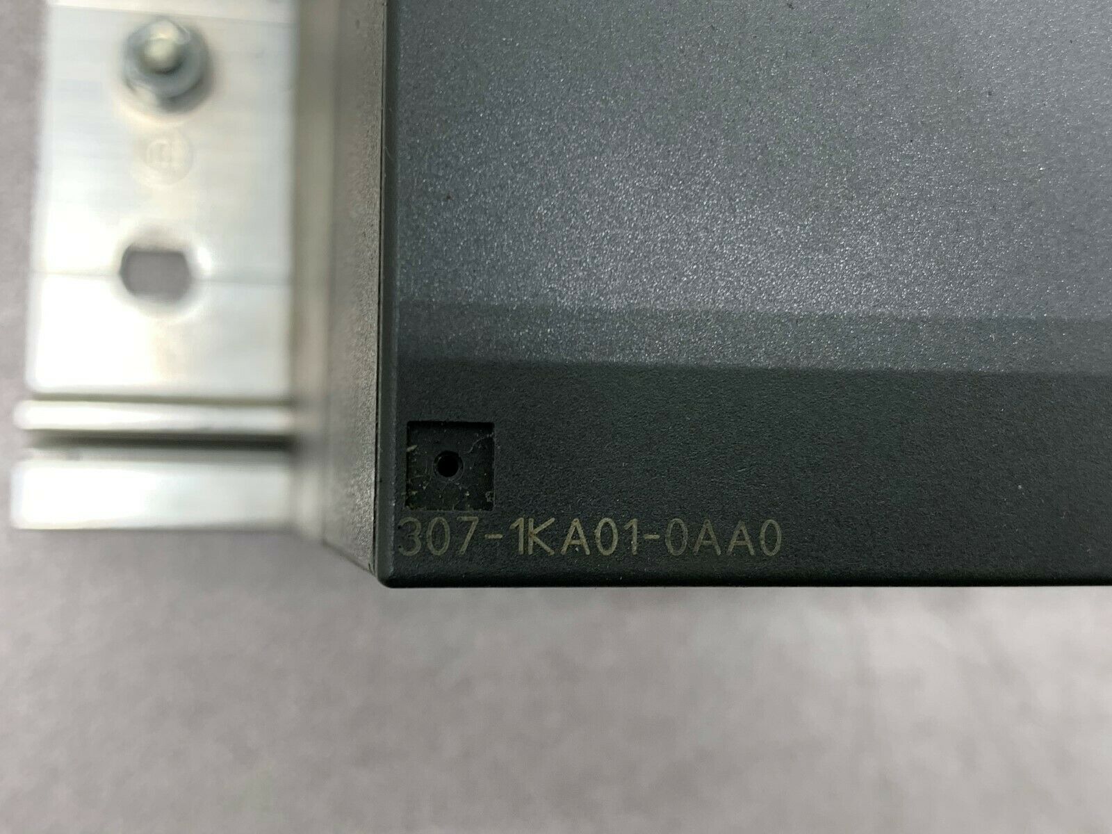 USED SIEMENS SIMATIC S7 SYSTEM POWER SUPPLY WITH CARDS 6ES7 307-1KA01-0AA0