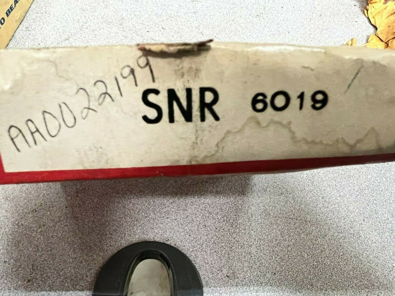 NEW IN BOX SNR ROLLER BEARING 6019