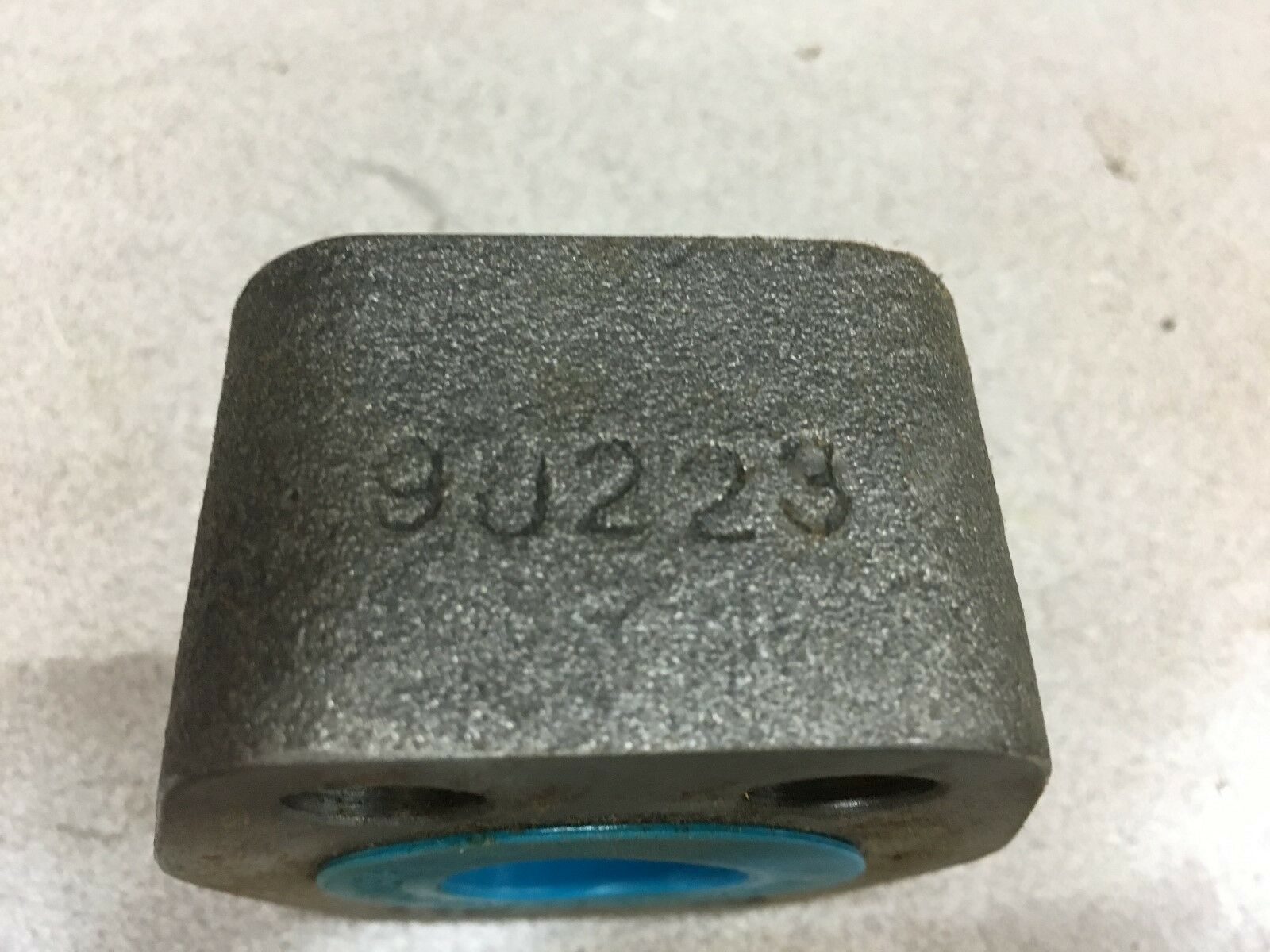 NEW NO BOX ANCHOR FLANGE 90223