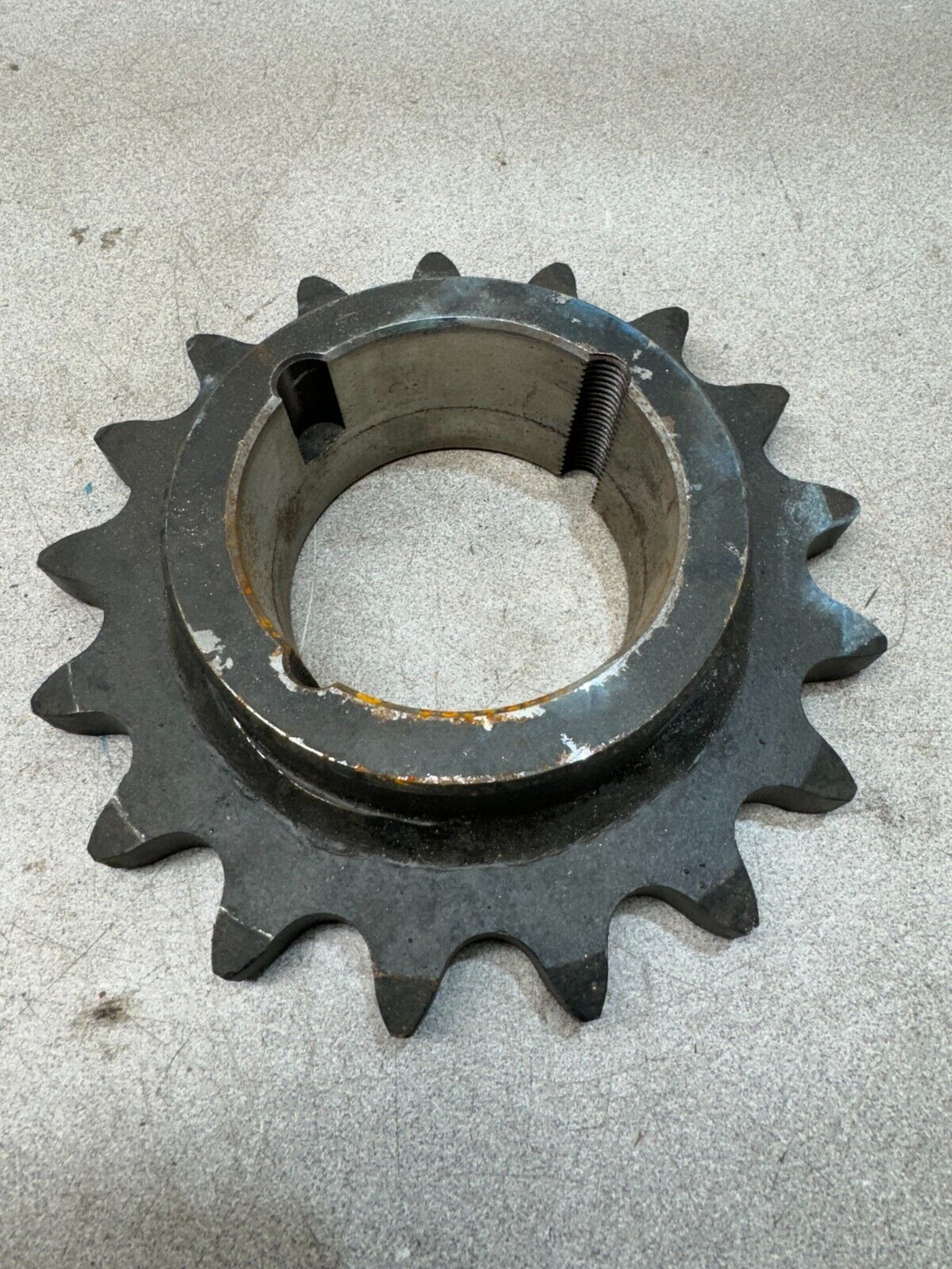 NEW MARTIN CHAIN SPROCKET 17 TEETH 100BTB17H 2517