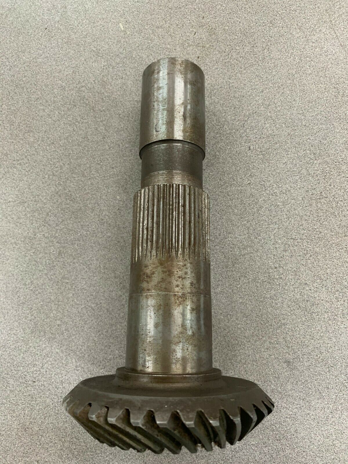 NEW NO BOX ARROW SPIRAL BEVEL GEAR GCI-2362B