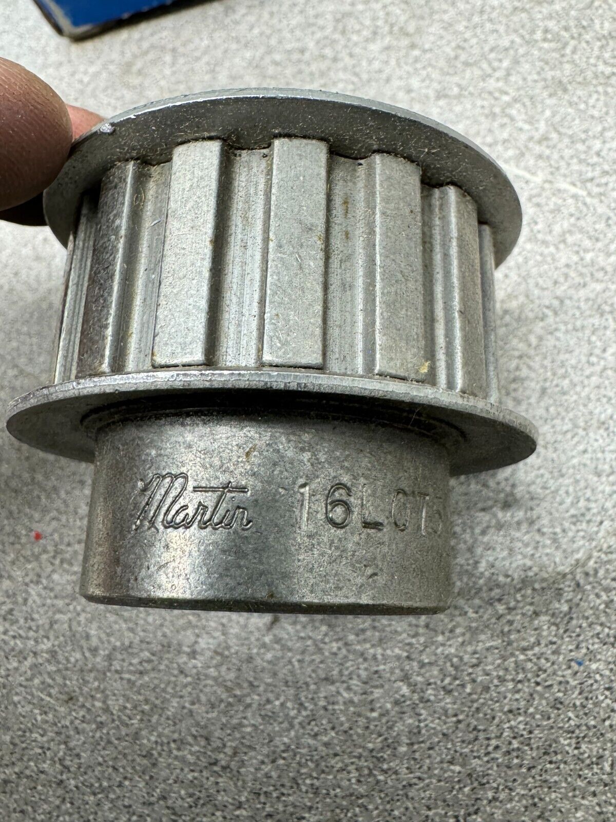 NEW IN BOX MARTIN TIMING PULLEY 16LO75 S/B