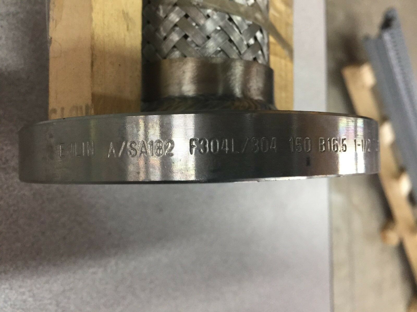 NEW NO BOX ENLIN 1 1/2" STAINLESS STEEL FLEX COUPLING A/SA182 F304L/304 150 B16.