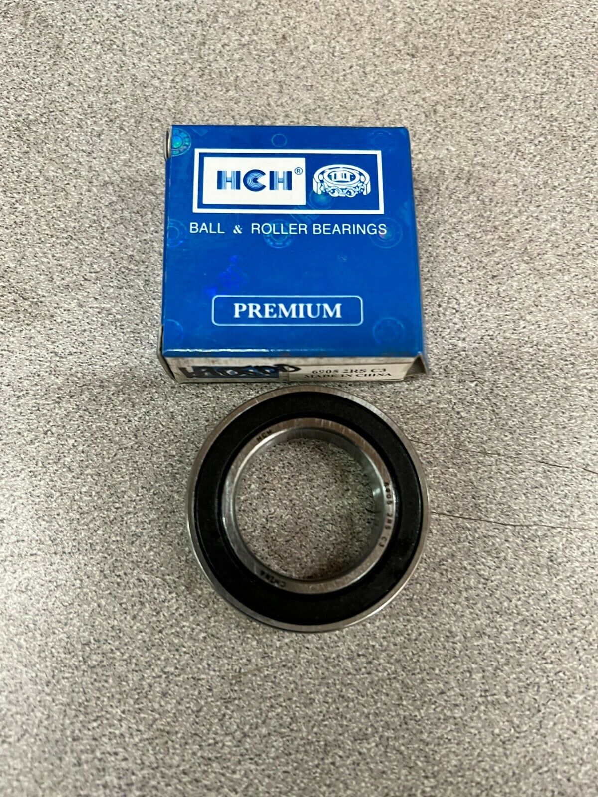 NEW IN BOX HCH BALL BEARING 6905 2RS C3