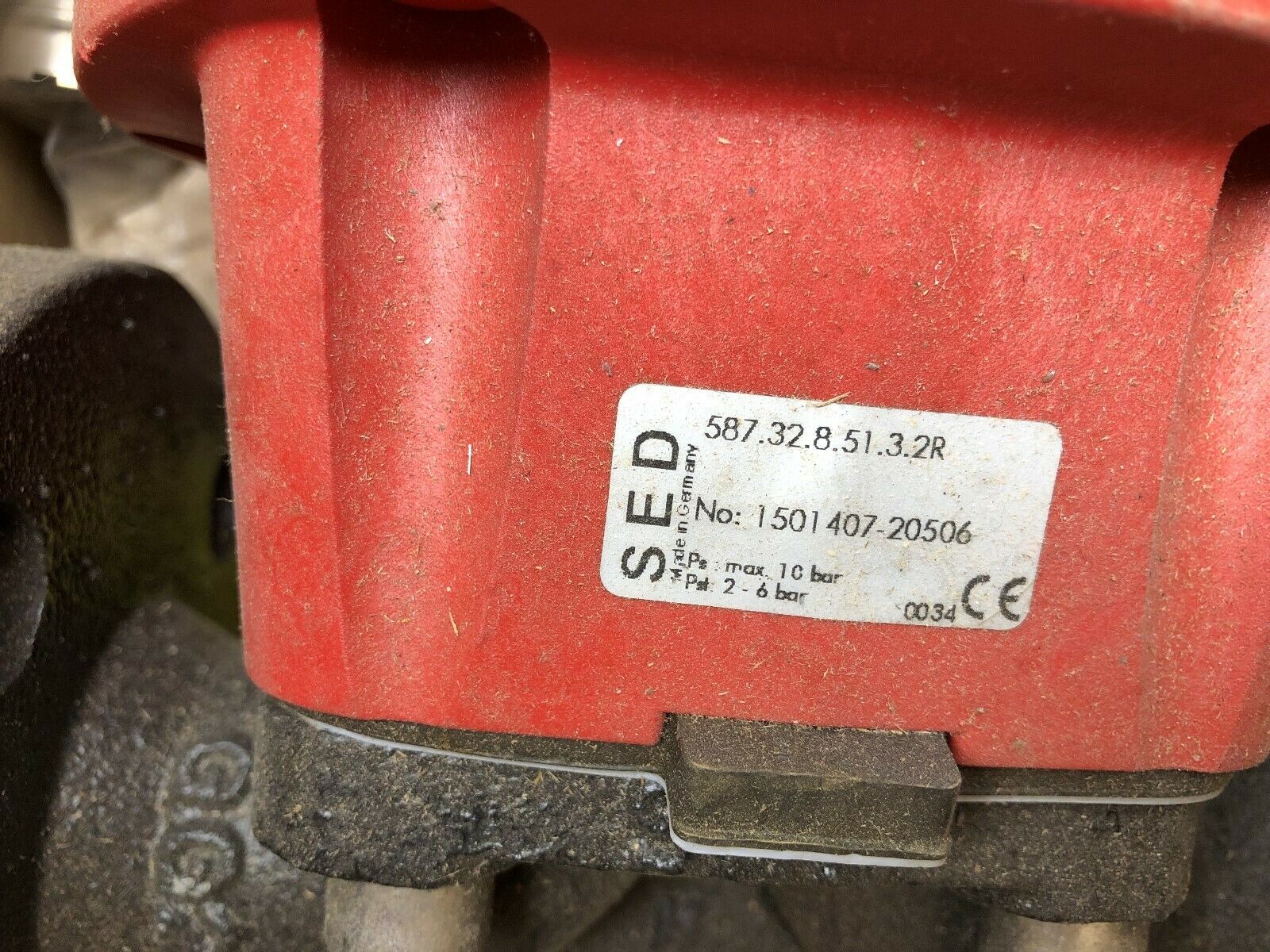 NEW NO BOX SED 10 BAR 2-6 BAR PRESSURE SWITCH 587.32.8.51.3.2R / 1501 407-20506