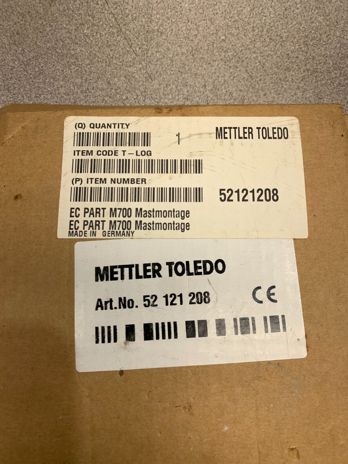 NEW IN BOX METTLER TOLEDO PIPE MOUNT KIT 52 121 208