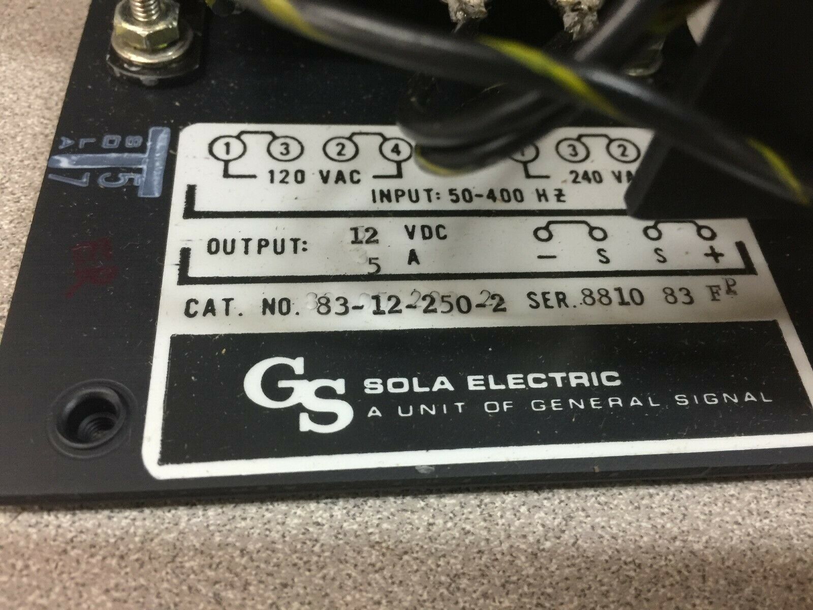 NEW NO BOX GS SOLA 120/240 VAC PRI 12 VDC SEC 5 AMPS POWER SUPPLY 83-12-250-2