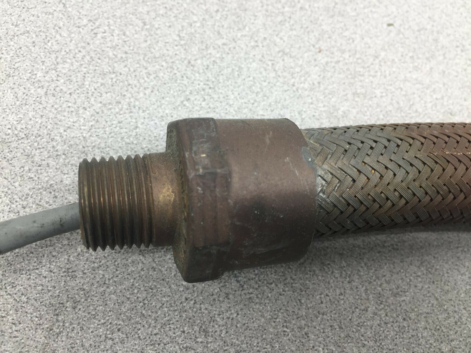 USED MICRO SWITCH EXPLOSION PROOF SWITCH WITH EXPLOSION PROOF FLEX CONDUIT EX-AR