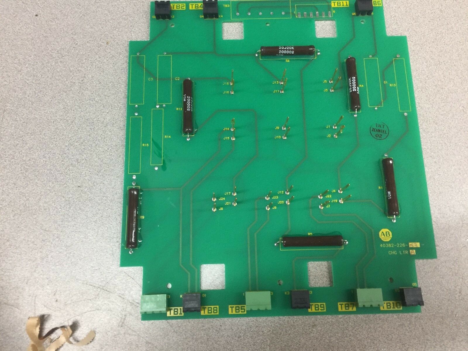 NEW IN BOX ALLEN BRADLEY RENEWAL PART INTERFACE BOARD 40382-814-02