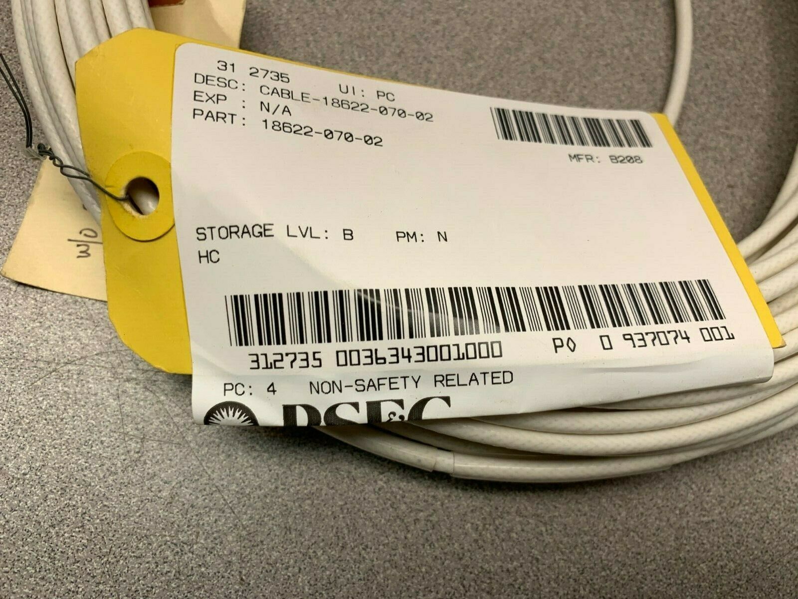 NEW NO BOX BENTLY NEVADA CABLE 18622-070-02