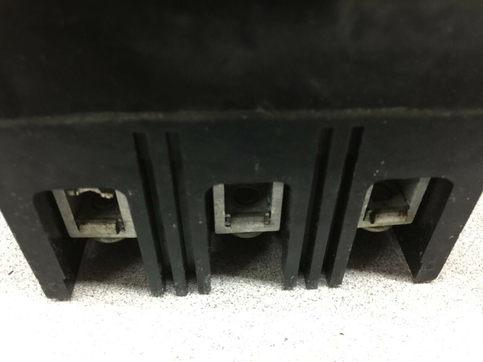 NEW NO BOX GE 40AMP 3POLE 600VAC BREAKER TED136040