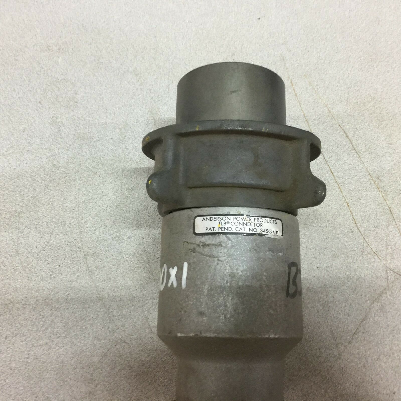 NEW NO BOX ANDERSON POWER TLB CONNECTOR 335G10