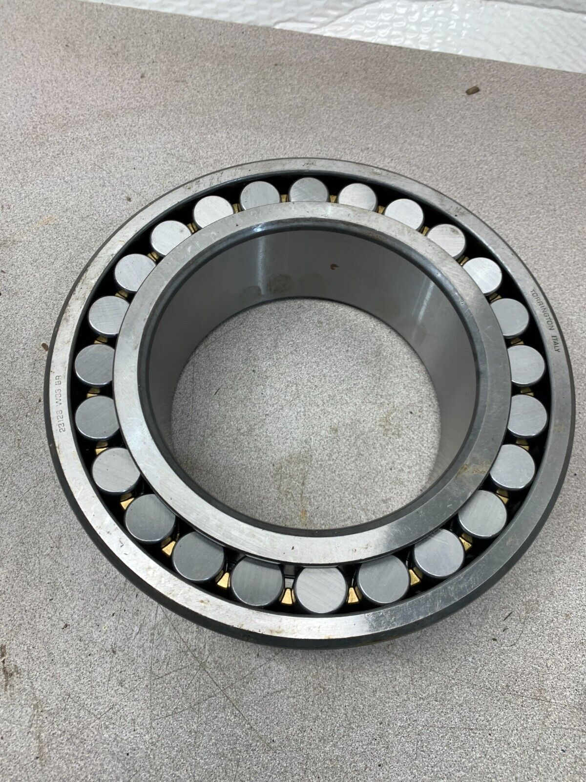 NEW NO BOX TORRINGTON SPHERICAL ROLLER BEARING 23128W33BR