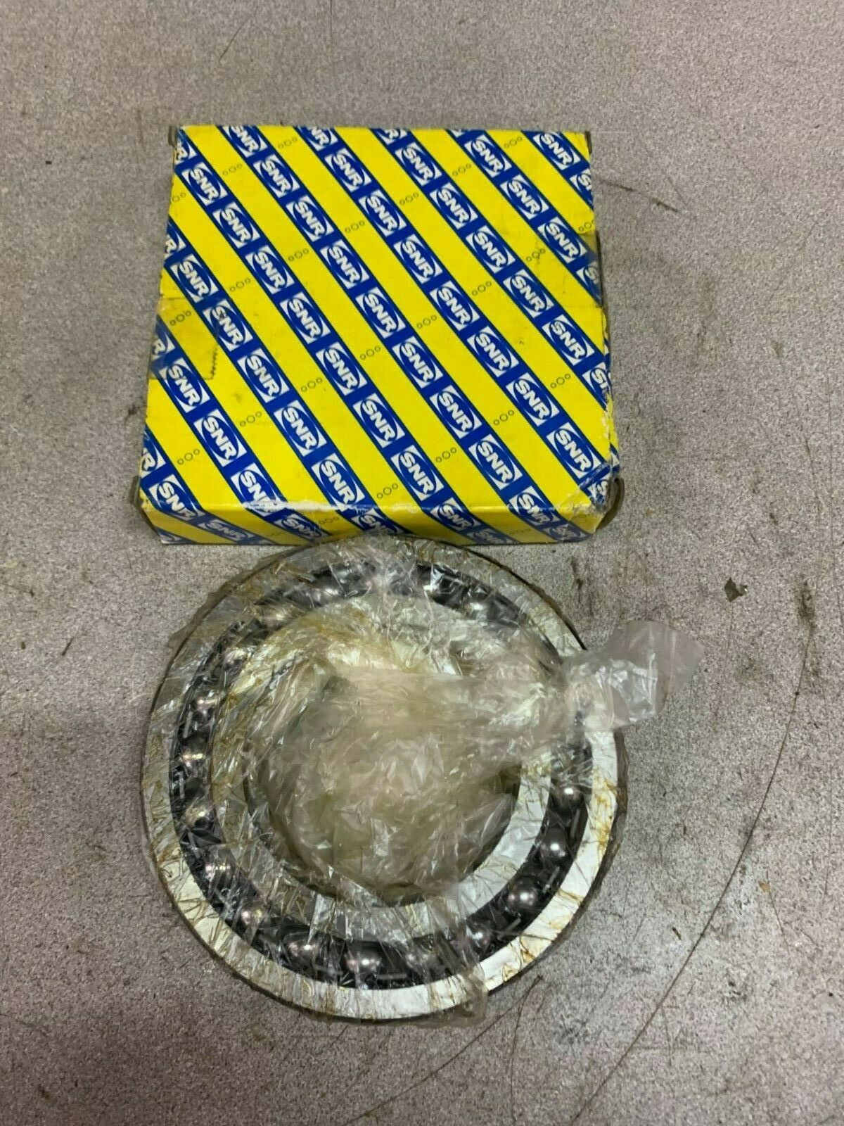 NEW IN BOX SNR BALL BEARING 1213.K.J30