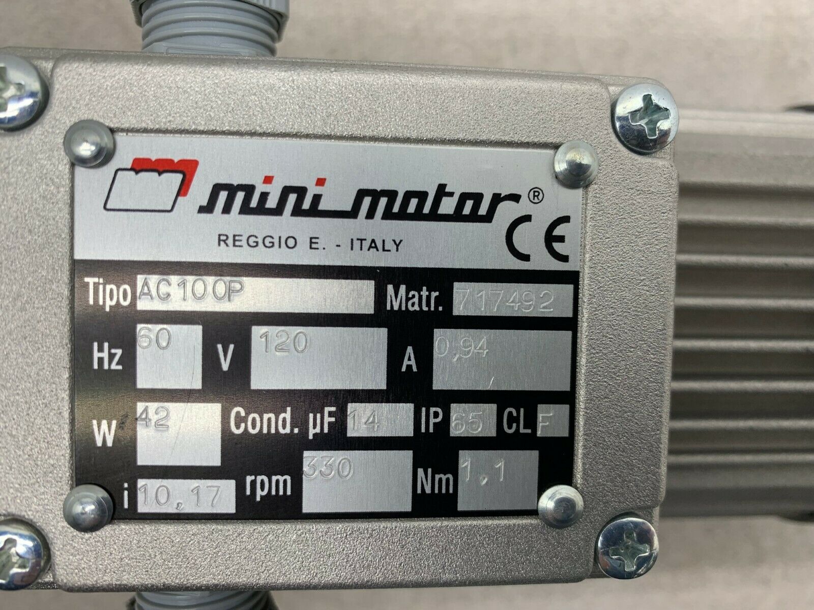 NEW NO BOX MINI MOTOR 120V. GEAR MOTOR AC100P