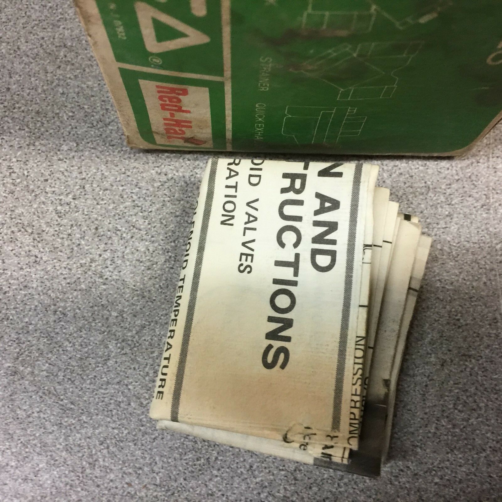 NEW IN BOX ASCO 1/4" 50PSI 12VDC SOLENOID VALVE 8260A54