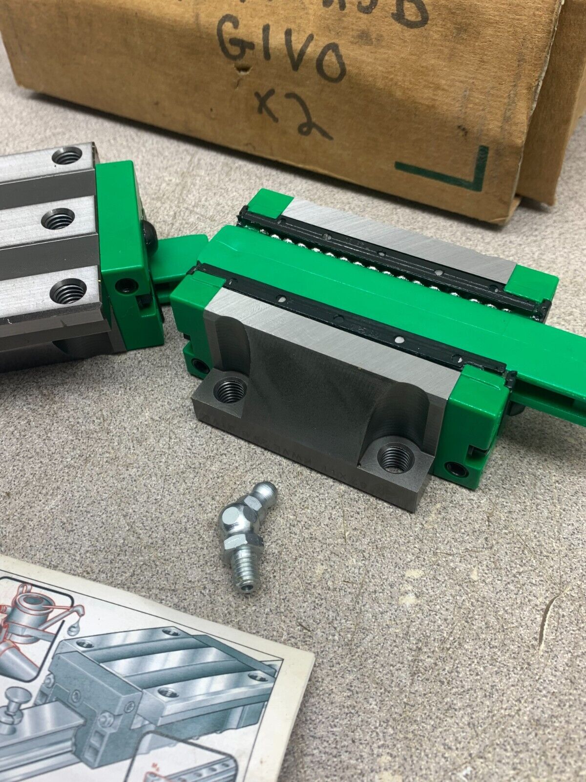 NEW BOX OF 2 INA LINEAR BLOCK BEARINGS KWVE 25B G1V0