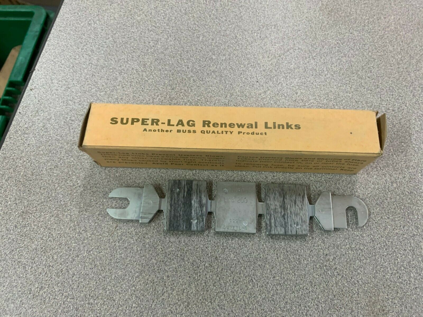 NEW IN BOX HUBBELL PBP PUSHBUTTON INSERT PG2