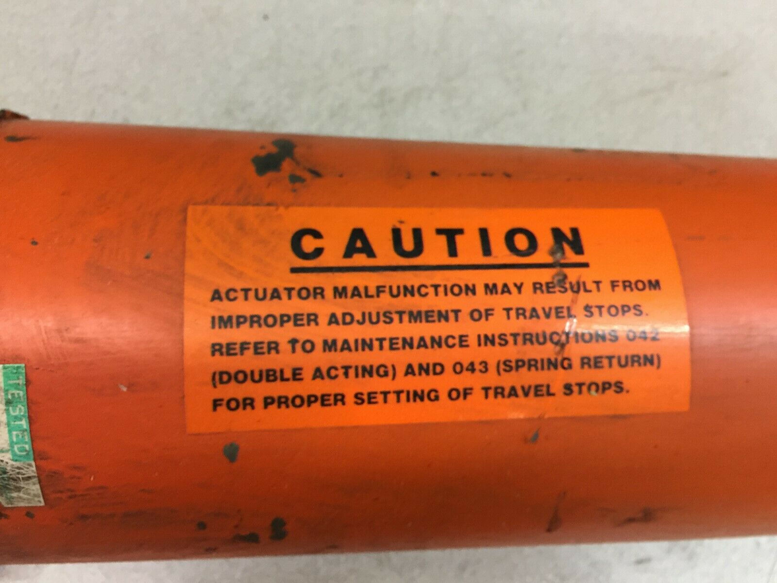 USED GH BETTIS PNEUMATIC SPRING RETURN ROTORY ACTUATOR CB520-SR60