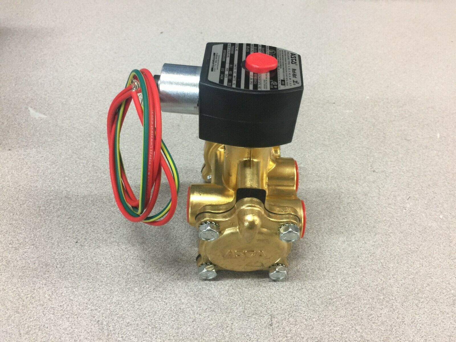 NEW IN BOX ASCO 1/2" 120 VAC 10-150 PSI SOLENOID VALVE EF8316G0066