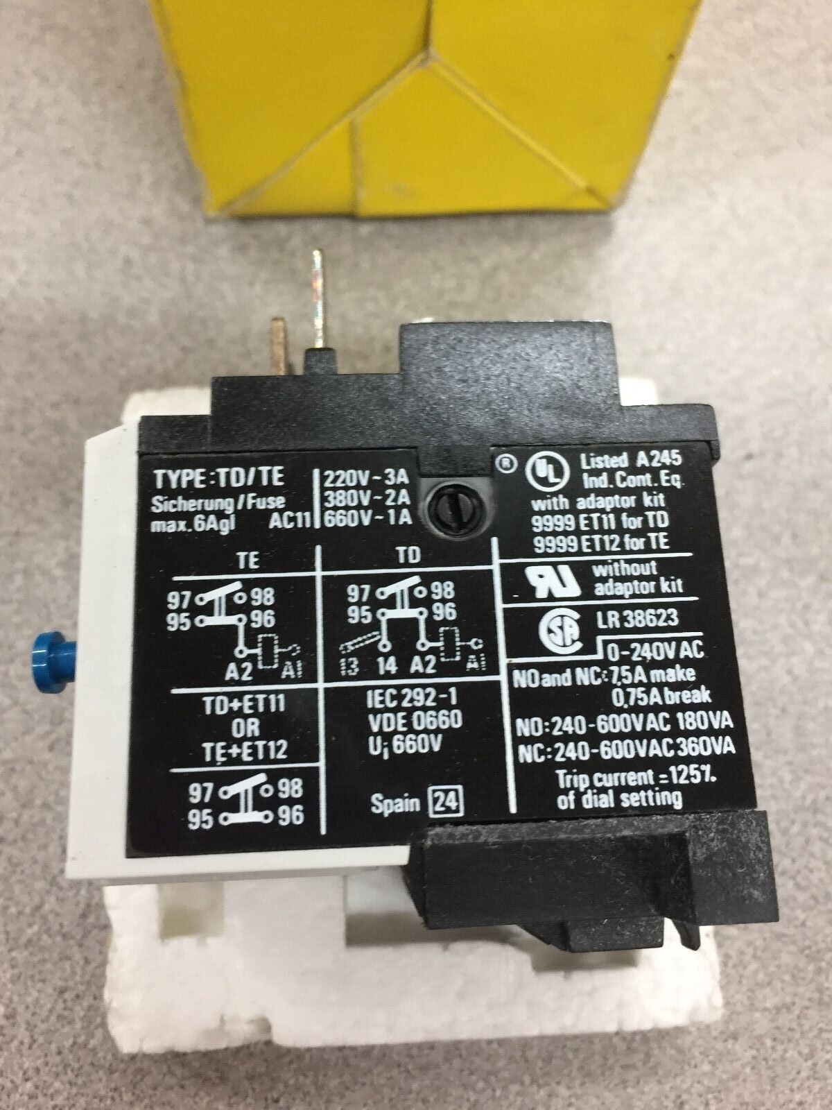 NEW IN BOX SQUARE D OVERLOAD RELAY 9065 TE 5.5 SER.A