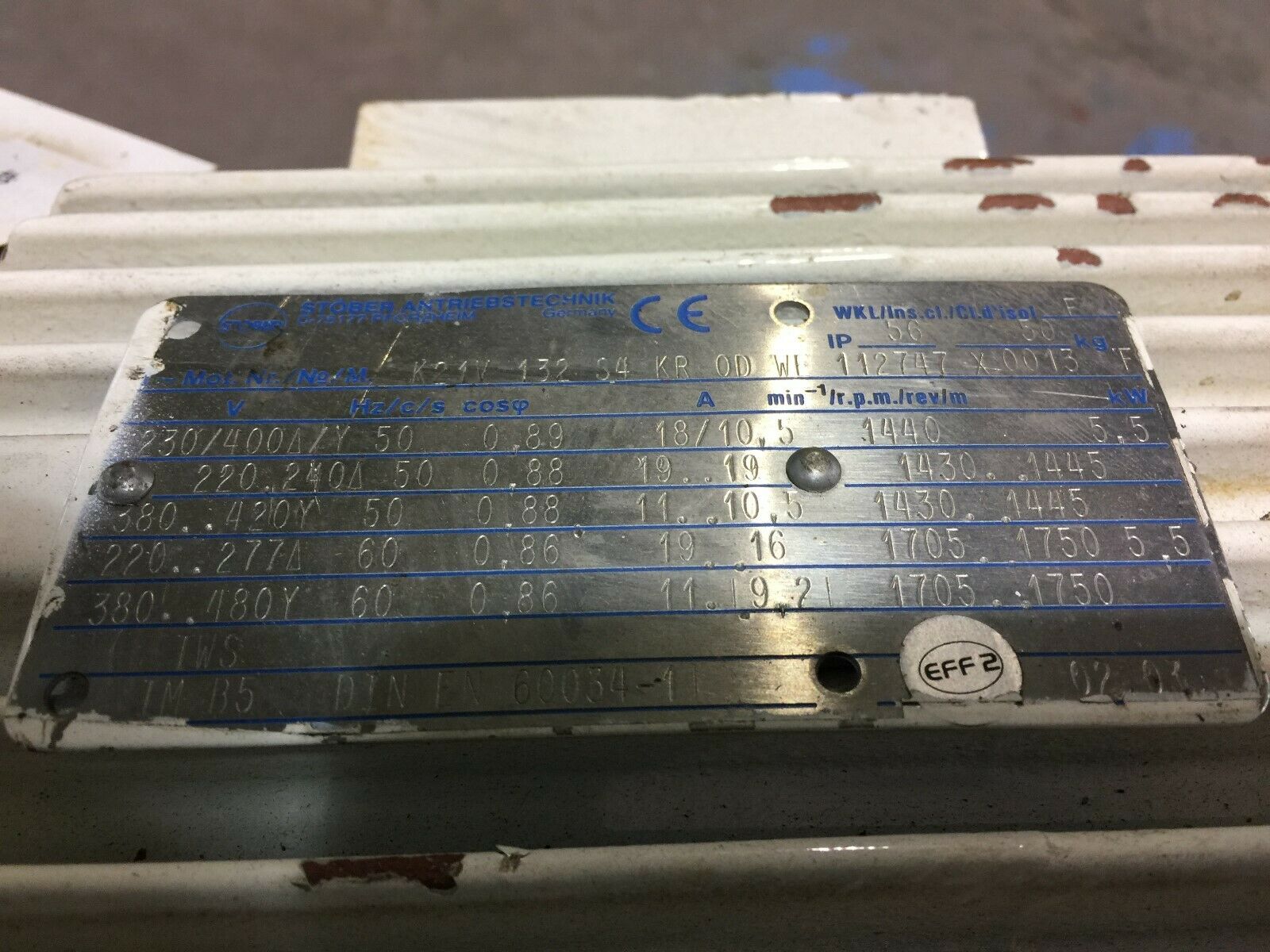 NEW NO BOX 240/480VAC 19/11AMPS 5.5KW MOTOR 49.55:1 ANGLED GEARBOX K21V 132 84 K