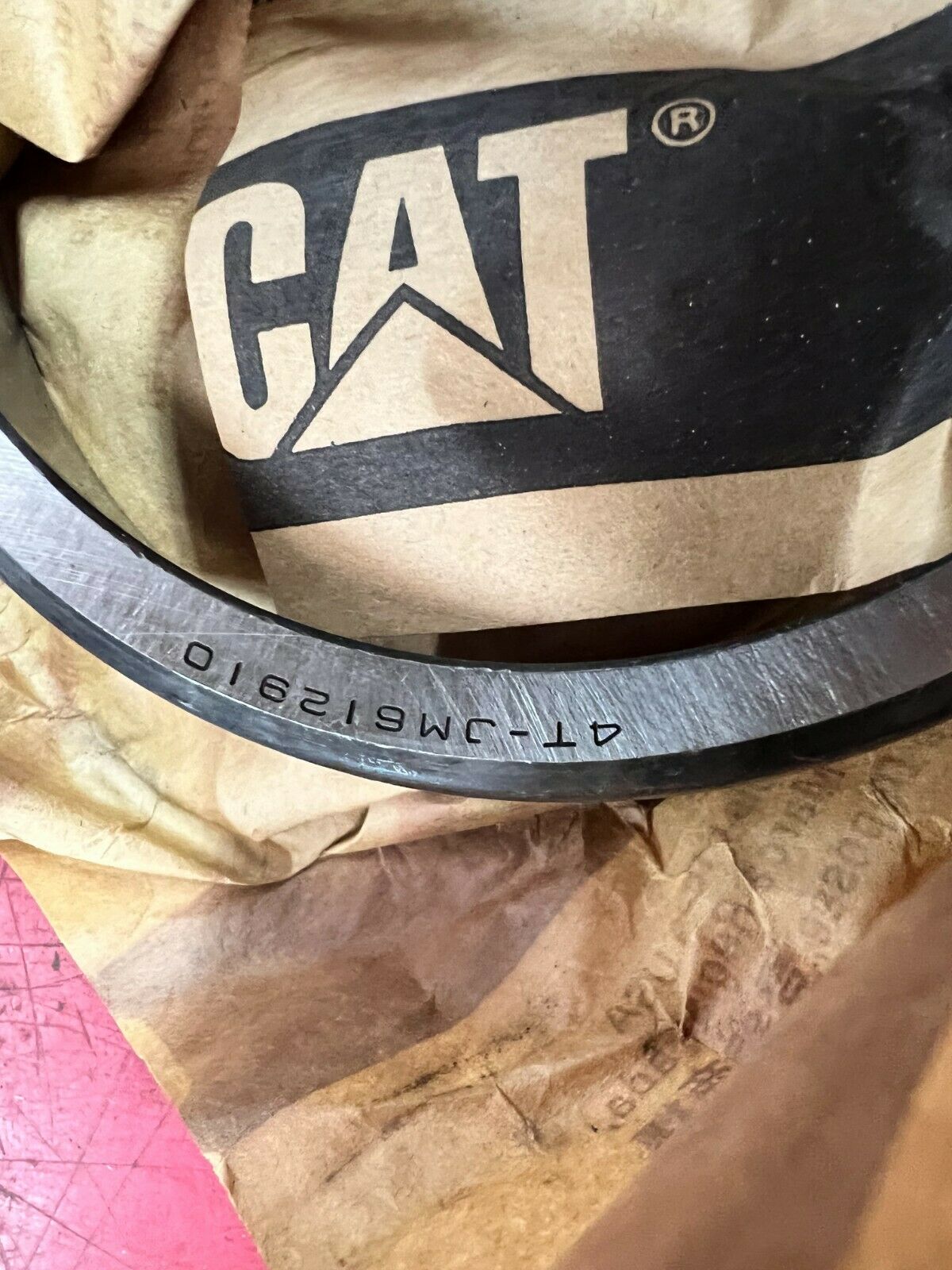 NEW IN BOX NTN/CATERPILLAR BEARING RACE 4T-JM612910