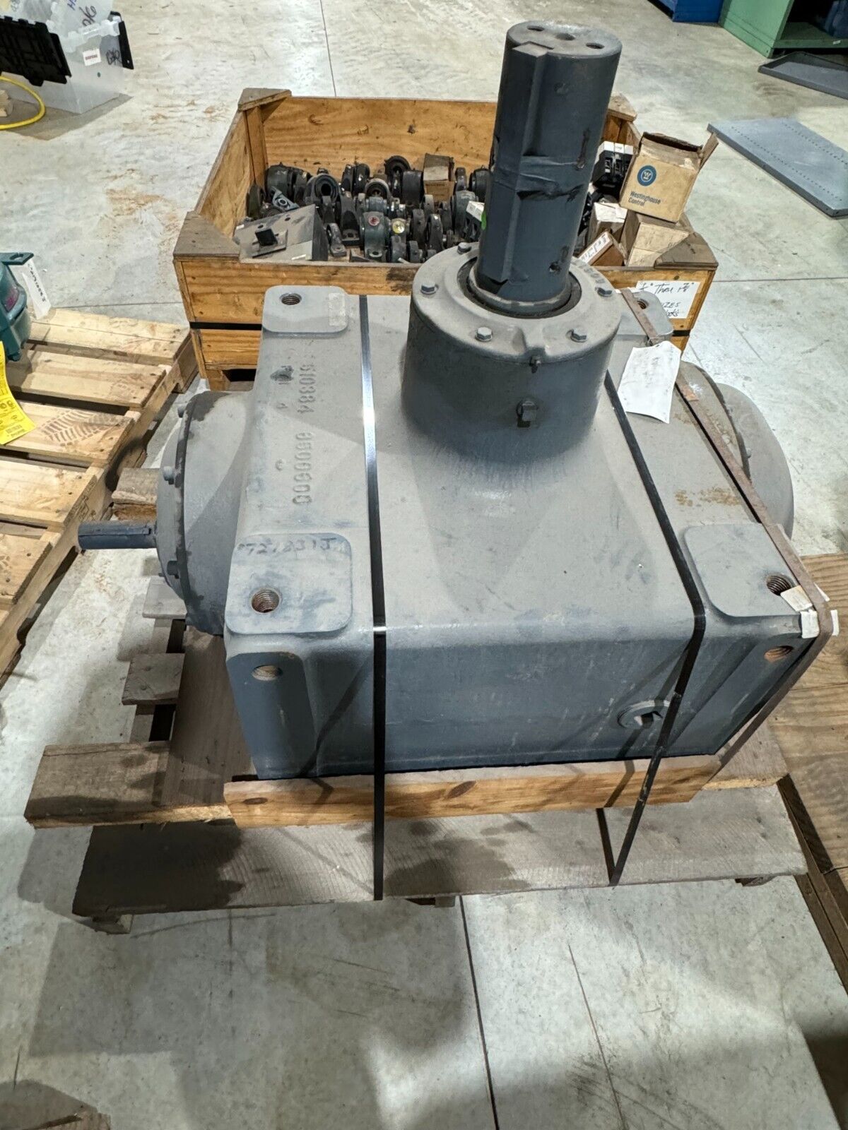 NEW FALK ENCLOSED GEAR DRIVE REDUCER 63.30 RATIO 5DTC3A-63