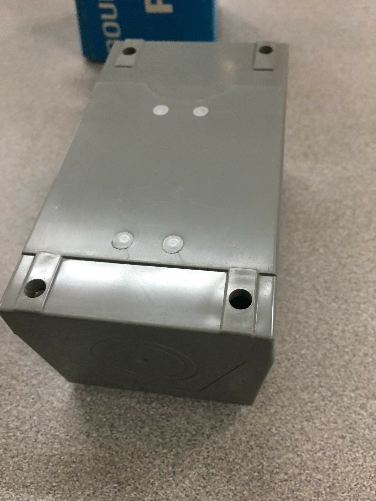 NEW IN BOX GOULD UNIVERSAL PUSHBUTTON STANDARD DUTY CONTROL STATION H12KU12S