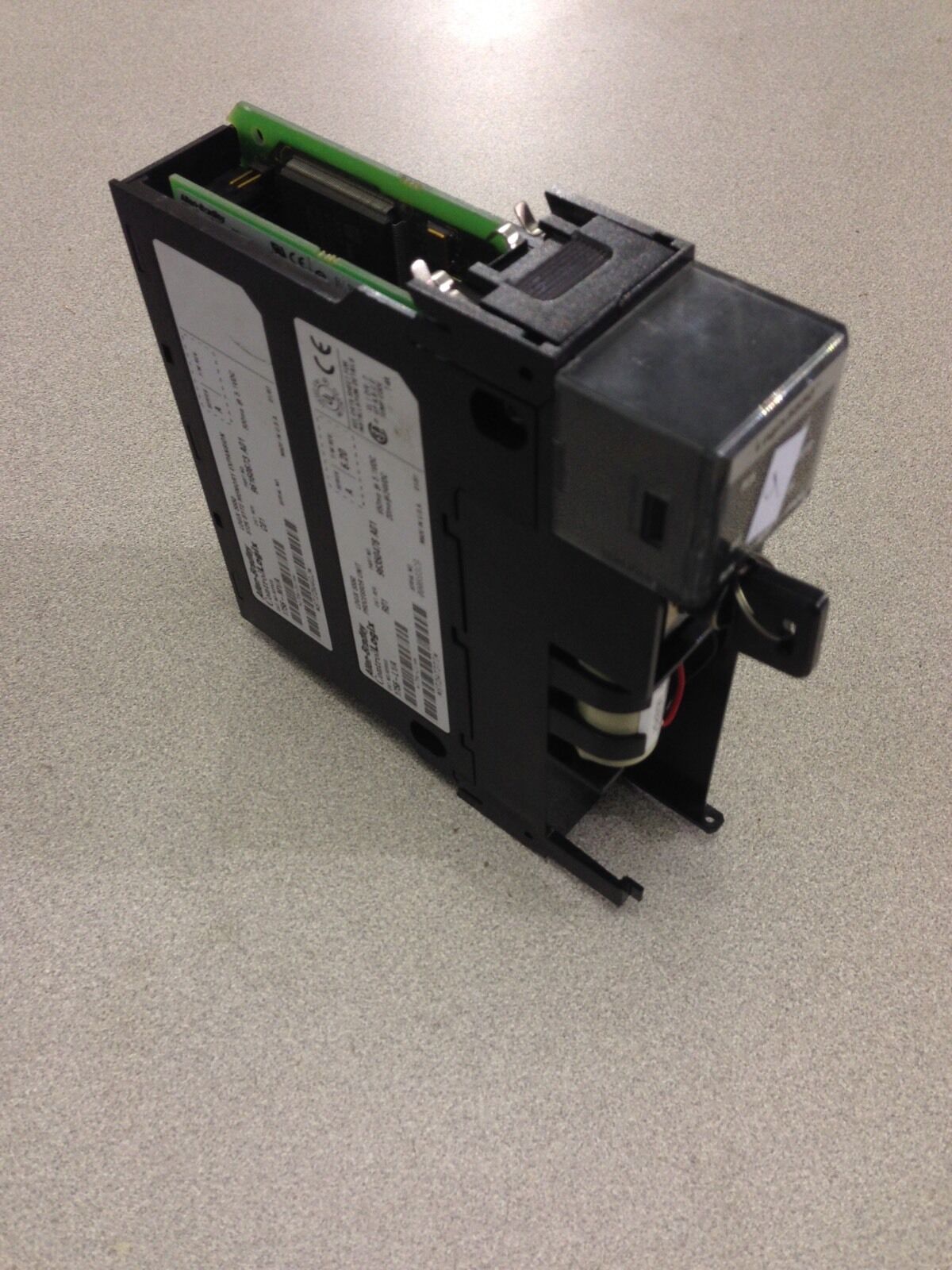 USED ALLEN-BRADLEY CONTROLLOGIX PROCESSOR 1756-L1 SER A WITH 1756-M1 (BROKE DOOR
