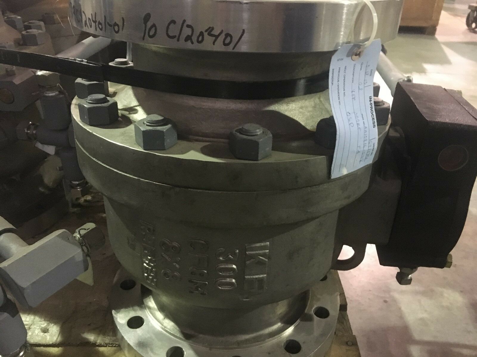 NEW KF FIRE SAFE CF8M 8X8 STAINLESS 8" VALVE AA10816-099XV WITH 7D-33-4186