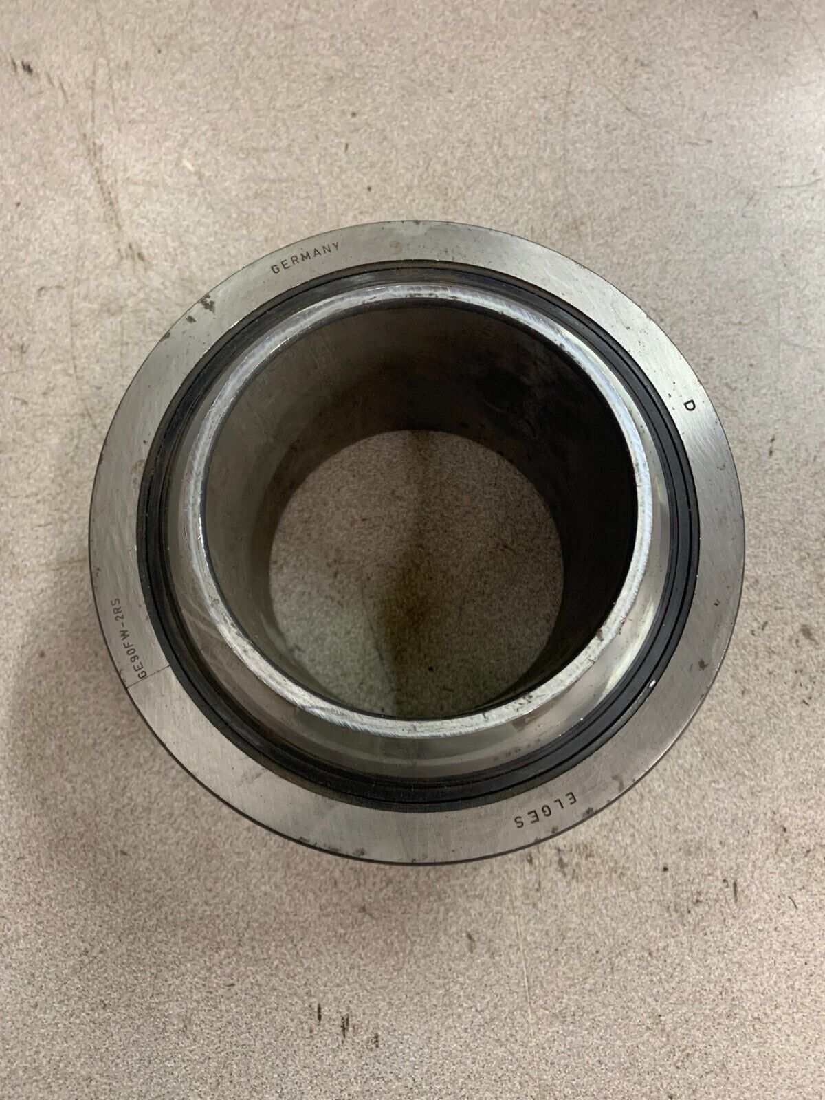 NEW NO BOX ELGES BEARING GE90FW-2RS