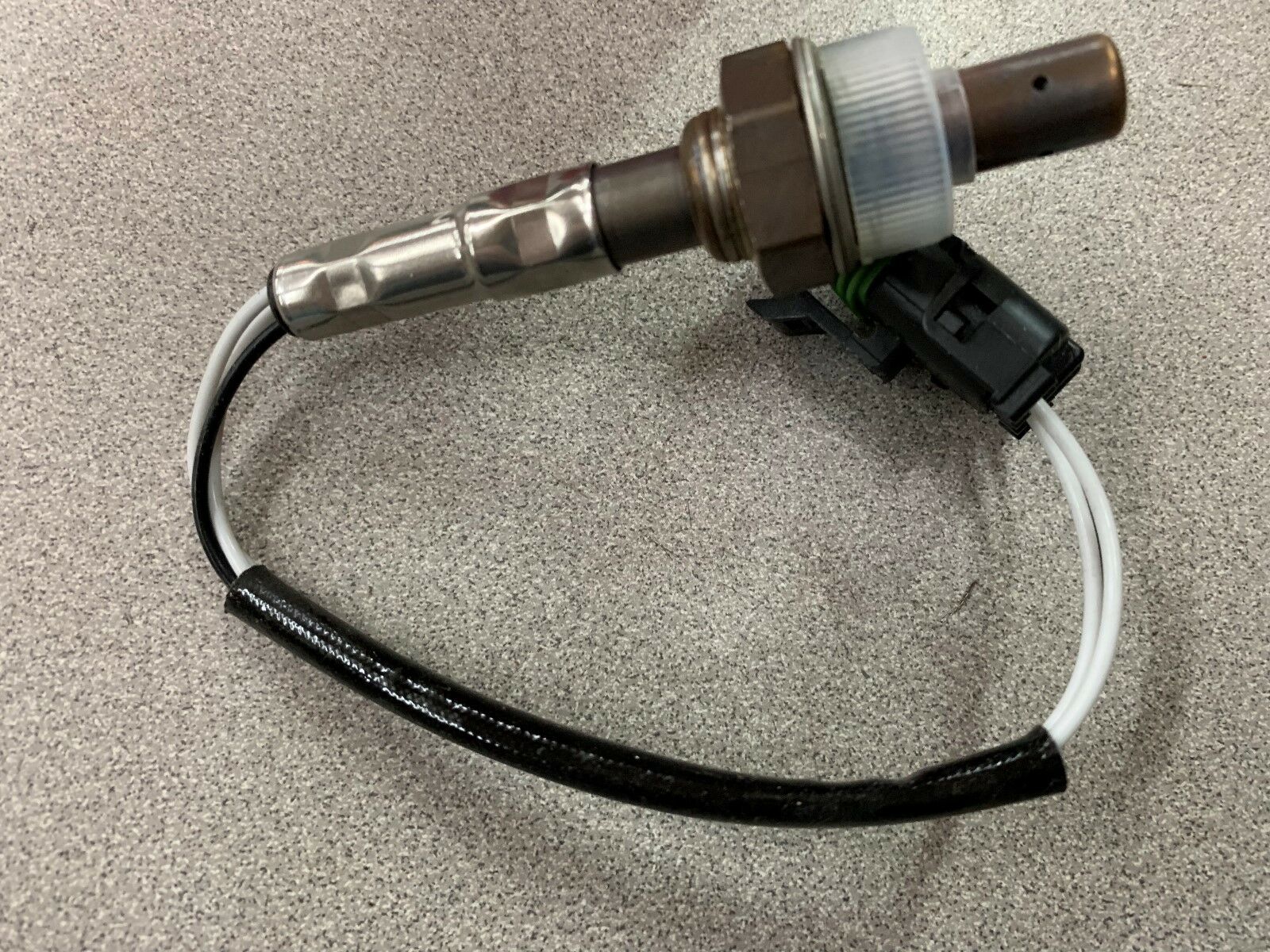 NEW IN BOX STANDARD SENSOR SG228