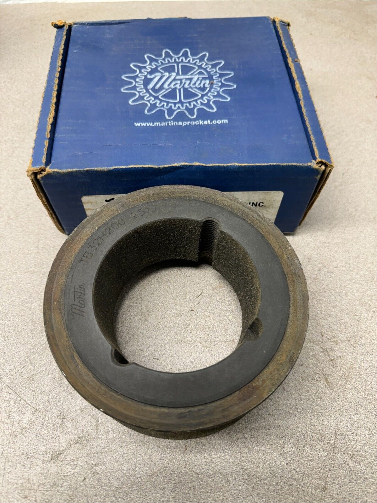 NEW IN BOX MARTIN TIMING BELT SPROCKET TB32H200