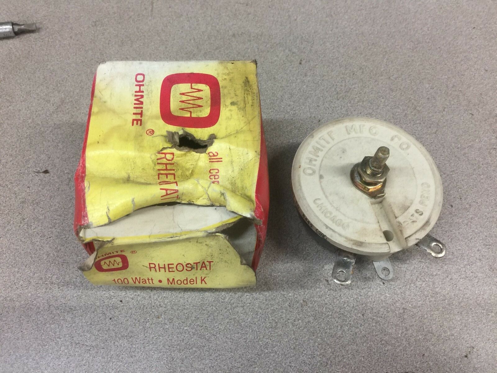 NEW IN BOX OHMITE 100 WATT RHEOSTAT MODEL K 0460RKS2K5