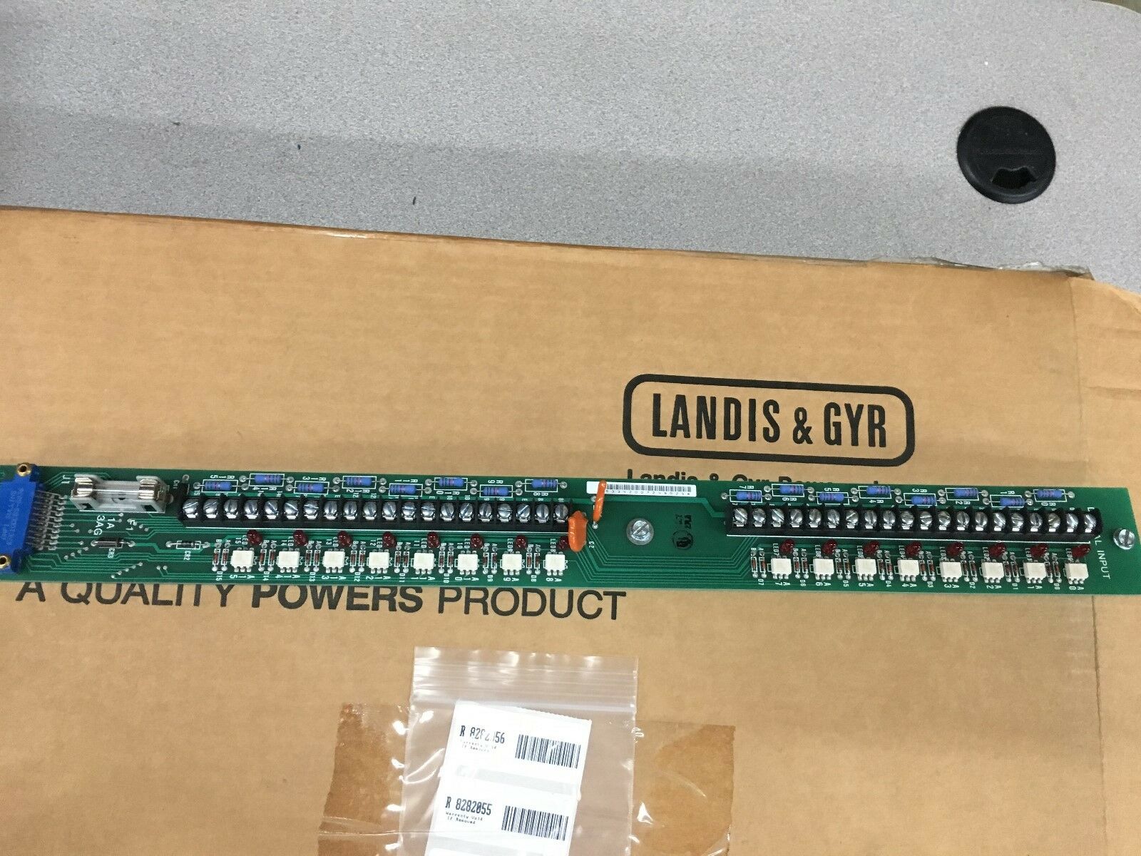 NEW BOX OF 5 LANDIS & GYR TERMINATION STRIP DIGITAL INPUT 533-420