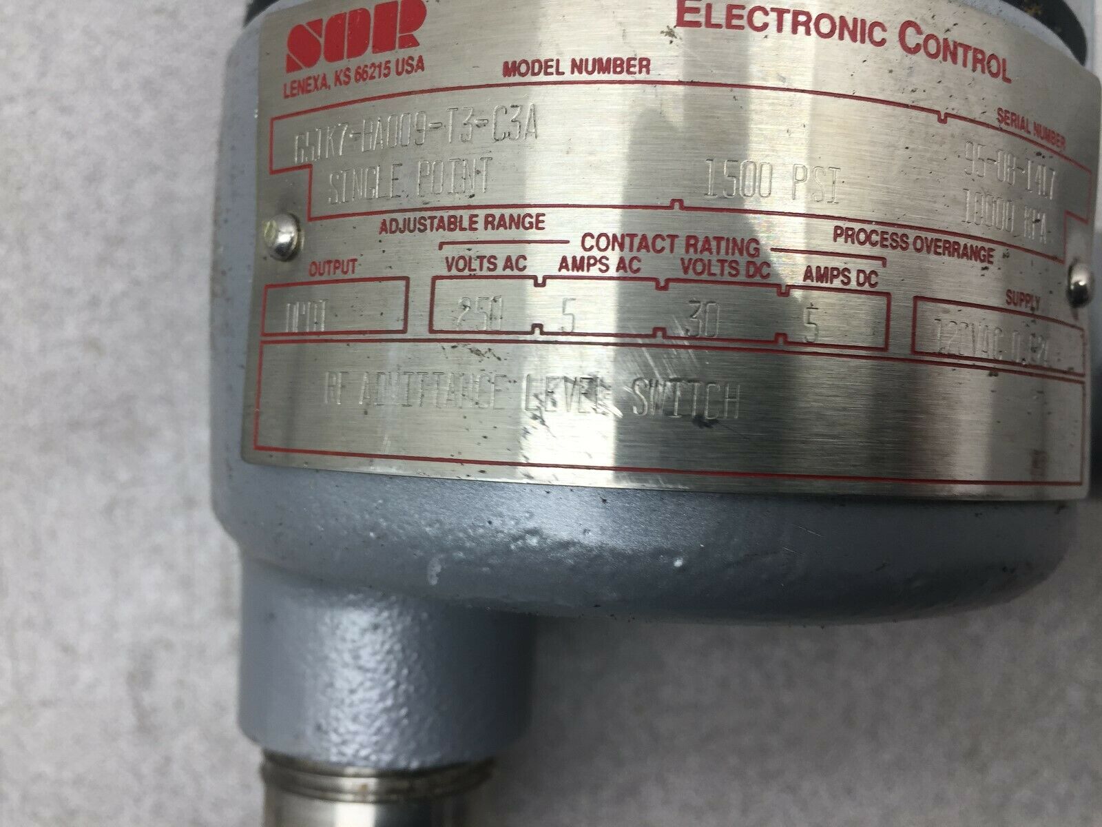 NEW NO BOX SOR SINGLE POINT 1500 PSI RF ADMITTANCE LEVEL SWITCH 651K7-BA009-T3-C