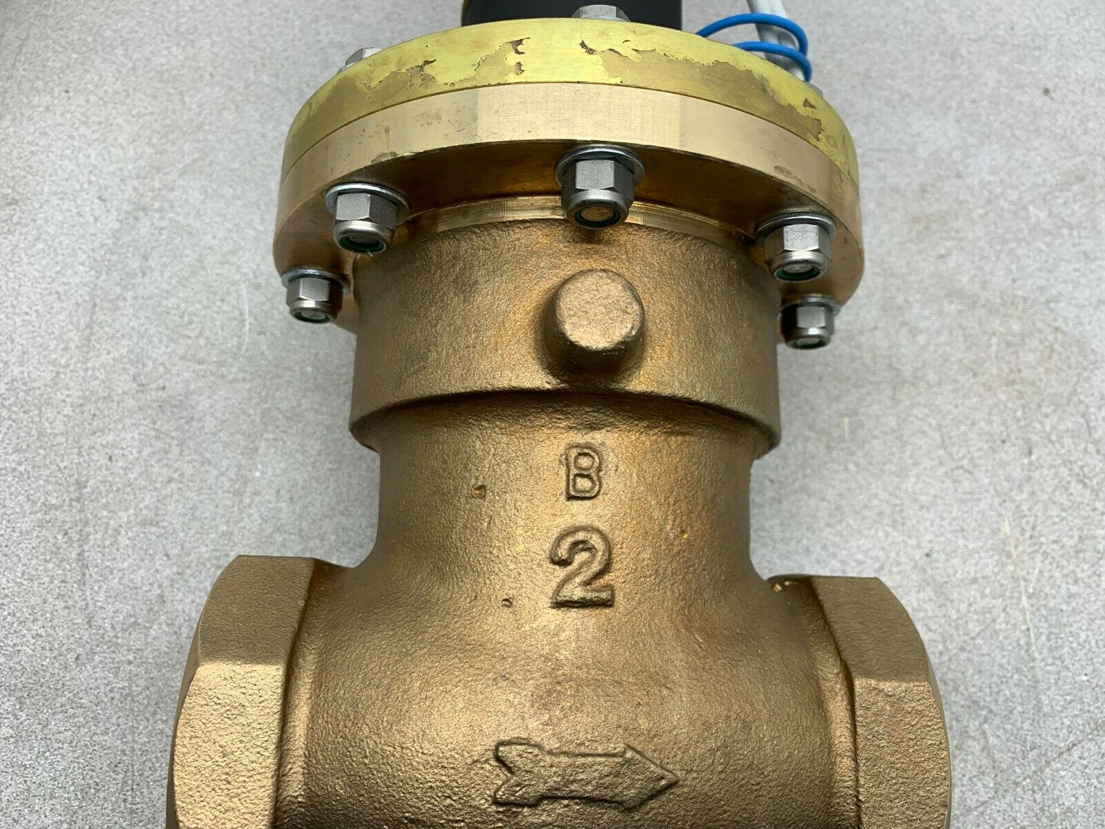 NEW NO BOX CIRCOR INSTRUMENTATION 2" ATKOMATIC VALVE 5700-300PIAA3S