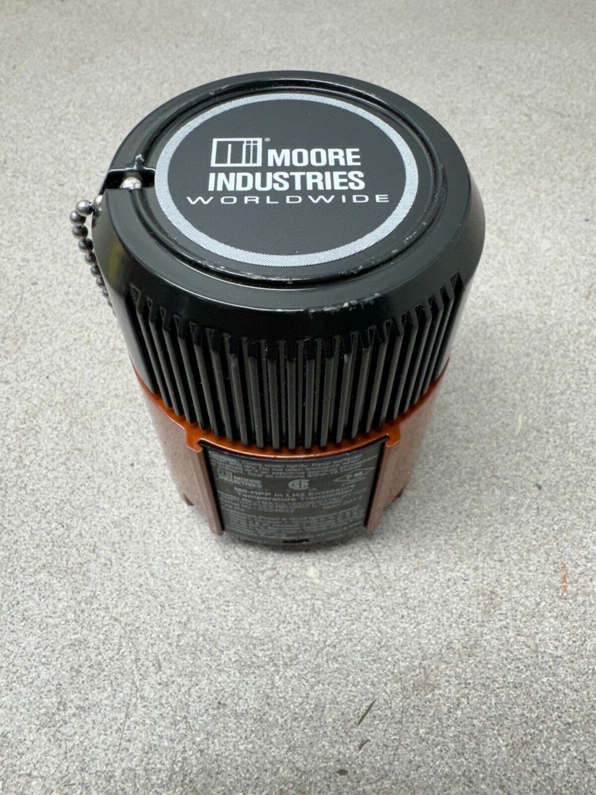 NEW NO BOX MOORE M11HPP IN LH2 ENCLOSURE TRX/CL12/D38/S316/-PT1C4-.5NPT(H)