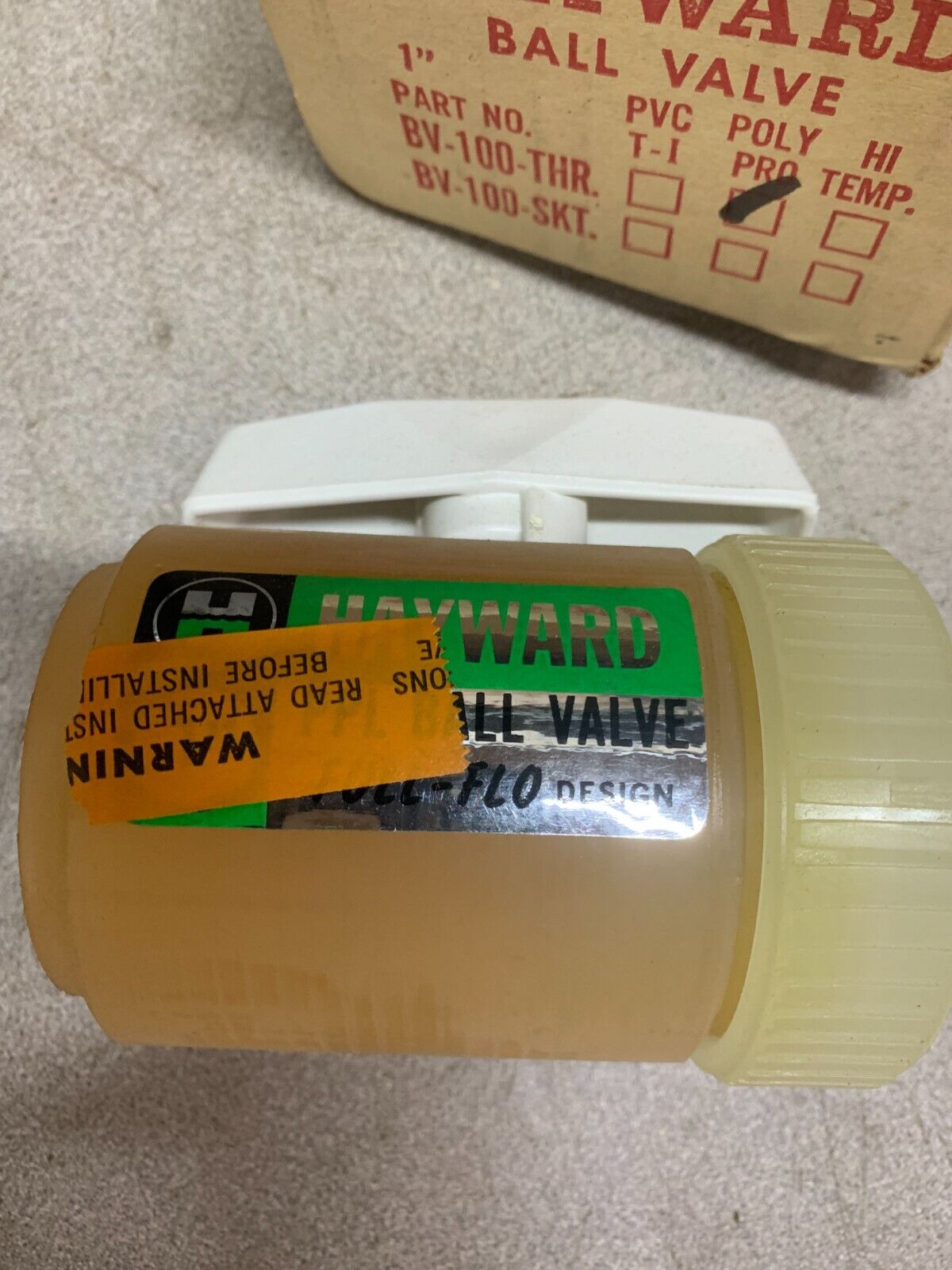 NEW IN BOX HAYWARD 1" POLY PRO BALL VALVE BV-100-THR