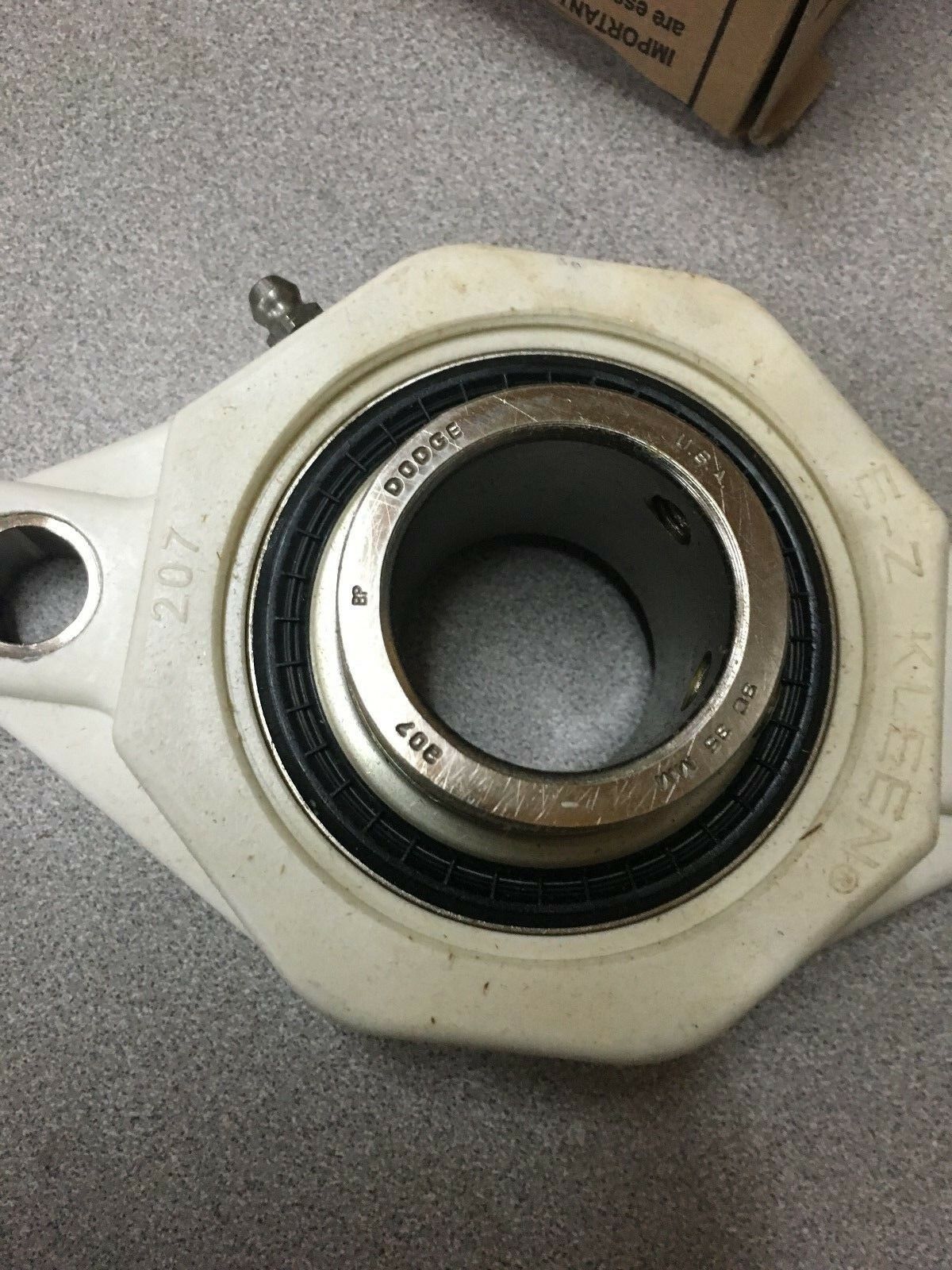 NEW IN BOX DODGE F2BSCEZ35MPCR E-Z KLEEN 35MM BEARING F2B-SCEZ-35M-PCR 127566