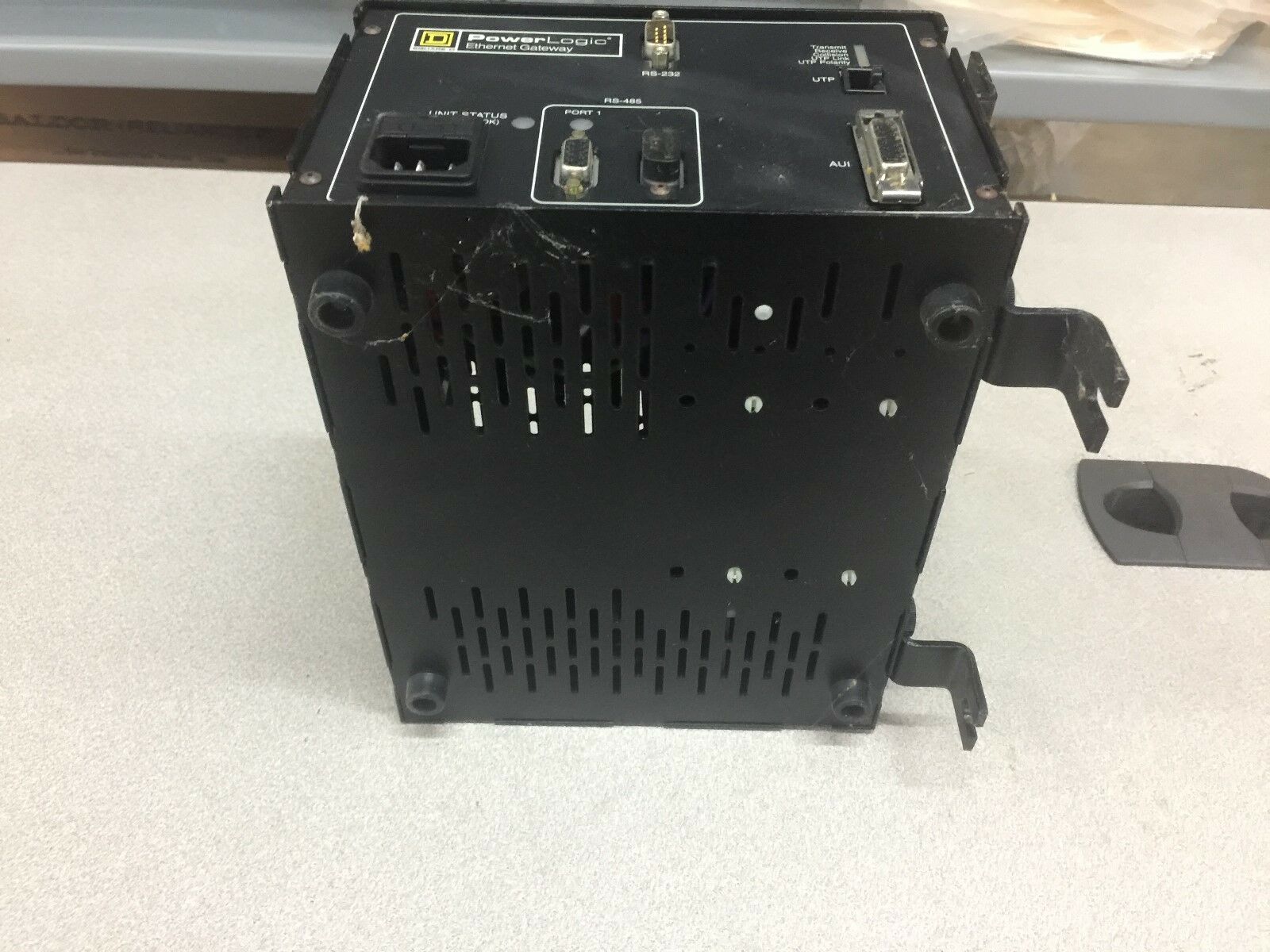 USED SQUARE D POWER LOGIC ETHERNET GATEWAY CLASS 3050 MODEL EGW1